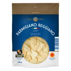 CUCINA NOBILE Italienischer Hartkäse* Scheibenkäse & Geriebener Käse Bei Aldi Nord.